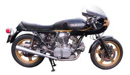 Ducati 900 SS