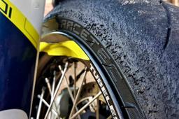 How long do motorcycle tires last?